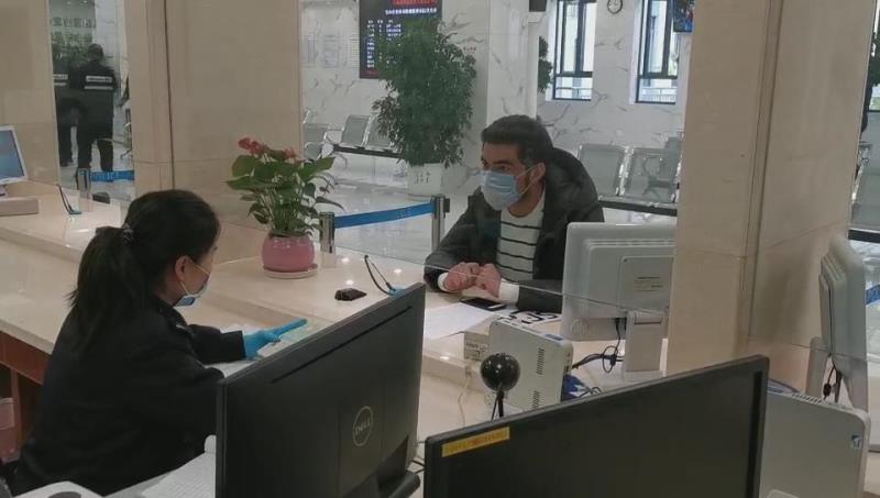 宅家的老外們陸續復工，快看看簽證過期了沒？信息技術咨詢正當時